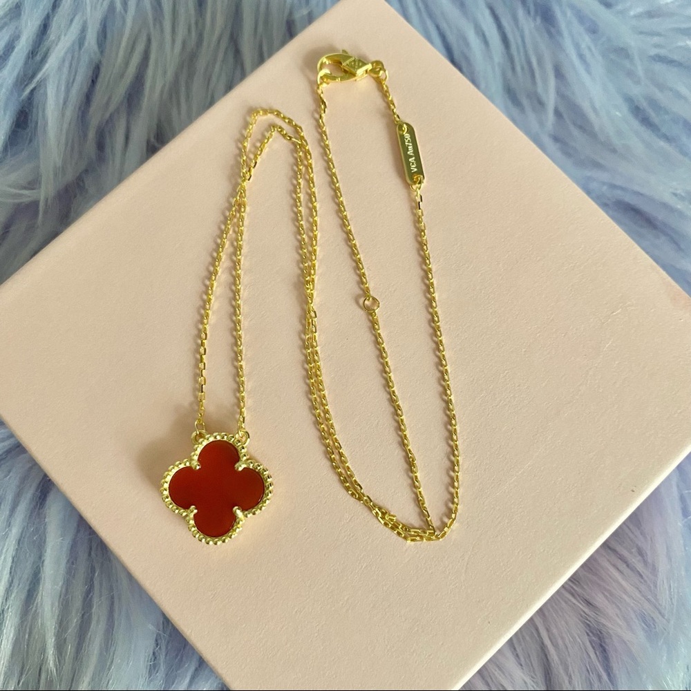 Four leaf Clover Necklace in Gold Finish 100% Sterling Silver - Picture 9 of 12